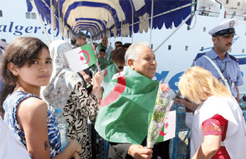 Communauté algérienne établie à l’étranger : L’Etat déterminé à prendre en charge les préoccupations des émigrés