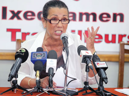 Elle considère que la crise en Égypte a dénudé les frères Musulmans ,Hanoune : “Il faut séparer la religion du politique”