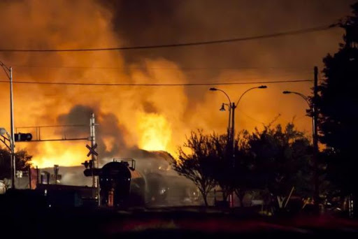 Explosion d’un train au Québec: Au moins un décès et 80 disparus