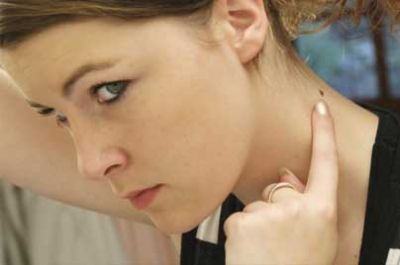 Je prends soin de mes grains de beauté cet été