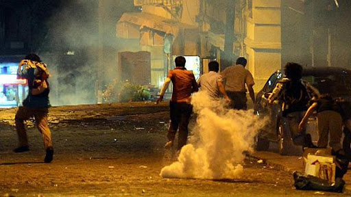 La police empêche les Turcs d’entrer dans le parc Gezi