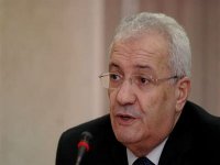 L’invasion des chaînes radiophoniques étrangères est « une situation anormale » (ministre)