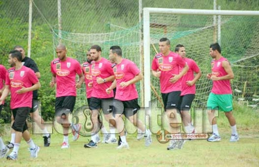 MCA : Bensmaïli, Zanaz, Chaoune, Bouzidi et Chaâl ont rejoint le Doyen