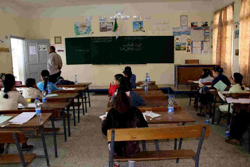 Recrutement de plus de 12 000 enseignants ,L’encadrement renforcé, le niveau suivra-t-il ?