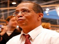 Yasmina Khadra exprime, à Oran, un fort enthousiasme pour le cinéma