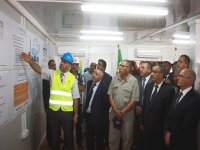 Yousfi visite le projet de centrale Turbines à gaz 660 mégawatts à Hassi-Messaoud