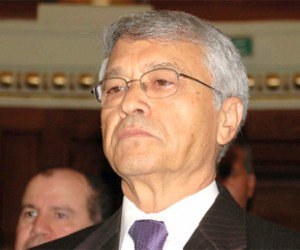 Chakib Khelil constitue un collectif d’avocats et menace : « Je promets à mes adversaires en Algérie un déballage public ! »