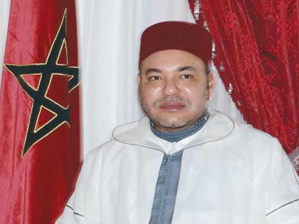 Dans le but d’apaiser l’ire de la rue marocaine, il annule la grâce Mohammed VI se déjuge