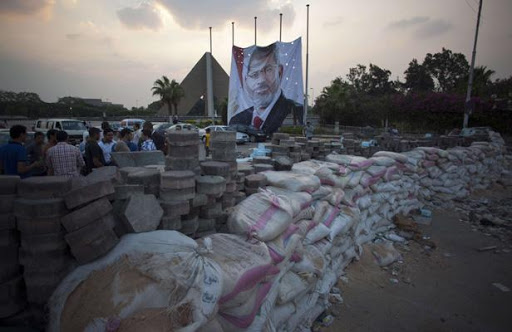 Egypte: Au moins 43 morts parmi les pro-Morsi, les Frères musulmans dénoncent un «massacre»