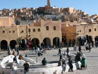 Ghardaïa, Une opération de démolition d’habitats précaires crée la polémique