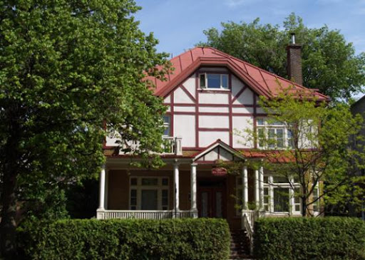 Ils lui ont coûté 3,7 millions de dollars canadiens, Farid Bedjaoui a cédé ses 3 terrains à Montréal à son frère pour un dollar