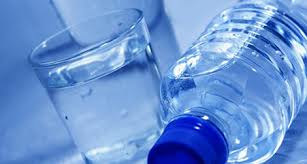 La bouteille d’eau minérale augmente de 5 DA « Les prix sont libres », rappelle le ministère du Commerce