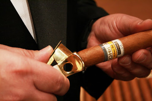 L’Algérie compte 35 milliardaires et 4100 millionnaires