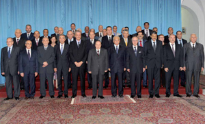 Le président Bouteflika signera son grand retour à la faveur de la rentrée sociale et politique : Un remaniement ministériel avant le 2 septembre