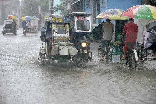 Le typhon Utor balaie les Philippines, 23 disparus