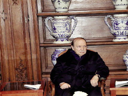 Maladie de bouteflika, absence de candidats et de précampagne ,La présidentielle de 2014 prise en otage