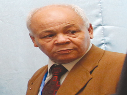 Malgré la situation qui prévaut en Tunisie ,4 000 Algériens transitent par Oum T’boul chaque jour