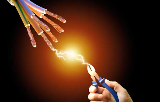 Record de consommation d’électricité à plus de 10 gigawatts en Algérie