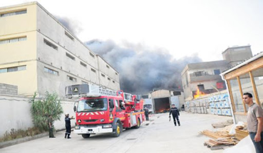 Un incendie ravage deux ateliers à Chéraga (Alger), pas de victimes