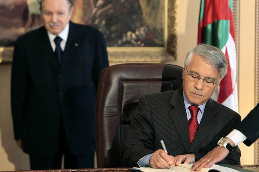 Vingt-quatre heures après la sortIe médiatique du procureur général de la cour d’Alger, Les explications de Chakib Khelil