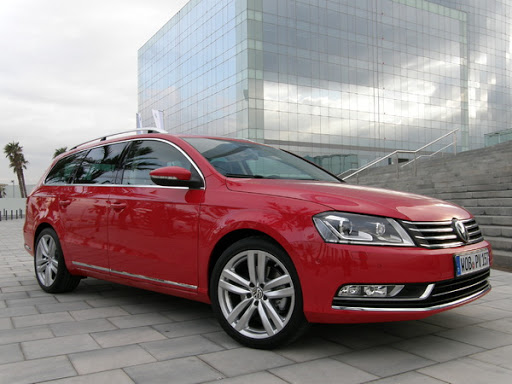 VOLKSWAGEN PASSAT 7 SW