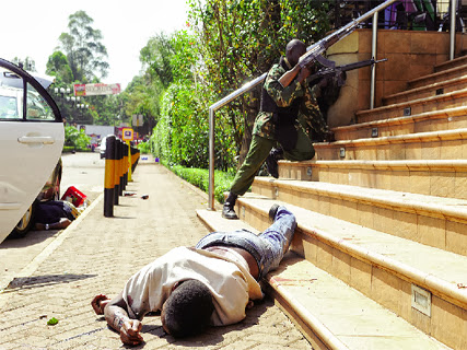 Au moins 68 morts dans l’attaque d’un centre commercial par un commando islamiste au kenya, Les Shebab sèment la terreur à Nairobi