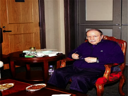 Des partis tentent de maintenir Bouteflika aux commandes, Un 4e mandat, est-ce possible ?