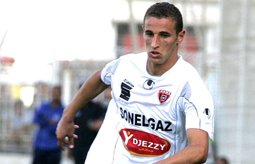 JSK : Mekkaoui : «Avant le match, j’ai dit à Meftah que j’allais provoquer son expulsion»