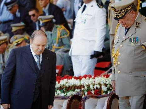 La politique de la terre brûlée