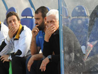 Ligue 1 : après Amrani et Boughrara Vélud, 3e entraîneur qui «saute»