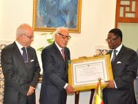 L’organisation des institutions constitutionnelles d’Afrique rend hommage à Boualem Bessaih