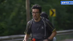 Marathon : Joseph Michael Liu Kai-Tsu Roqueni veut relier le Canada à l&rsquo;Argentine en courant pieds nus