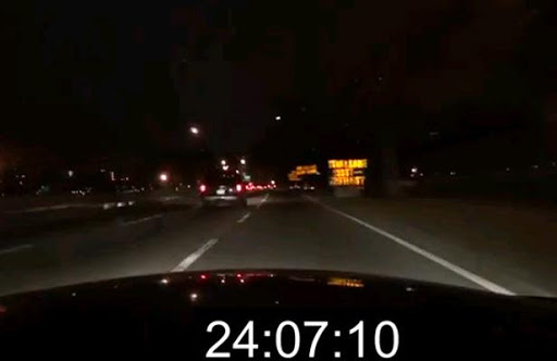 New York: La police arrête le chauffard qui a filmé son tour de Manhattan en 24 minutes 7 secondes