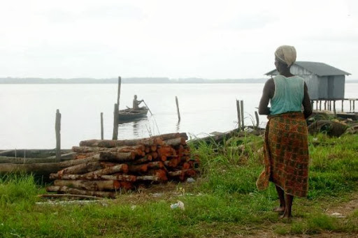 Nigeria: 42 morts et 100 disparus dans le naufrage d’un bateau