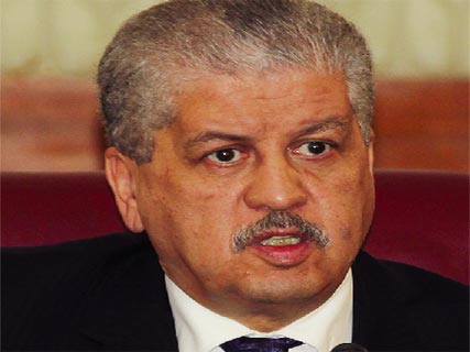 Réalisation de logements et d’équipements publics ,Sellal veut impliquer davantage les entreprises algériennes