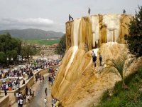 Stations thermales : plus de 1,8 million de curistes durant le 1er semestre 2013 (ministre)