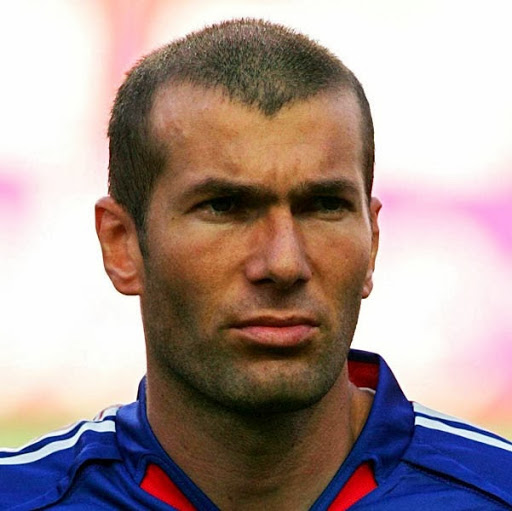 Zidane rencontre l’équipe  de AFAK Relizane