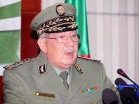 ANP Gaid Salah inaugure l’Ecole des Cadets de la nation de Blida