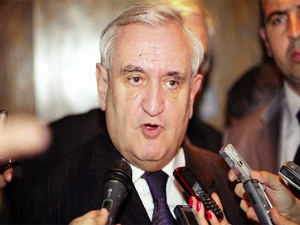 Jean-Pierre Raffarin depuis hier à Alger “Un esprit de coopération se développe de manière positive