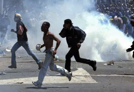 La loi sur les associations, un des exemples “les acquis du 5 octobre menacés ?”