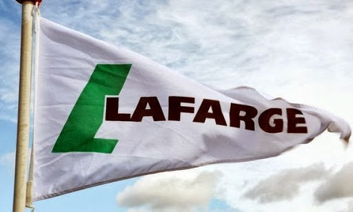 Le groupe Français enfreindrait le code du commerce, Le patronat s’en prend à Lafarge