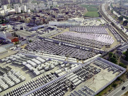 Les concessionnaires sommés de respecter les normes d’homologation et de sécurité, Marché de l’auto : l’État serre les boulons