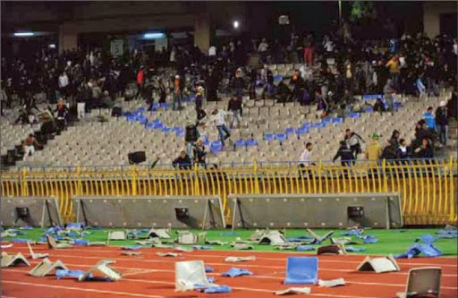 Les hooligans sévissent à Ain M’Lila : des blessés et le match arrêté