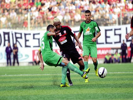 Match avancé de la 7e journée de Ligue 1 : USMA 1 – CSC 1, Courbis trahi par ses attaquants