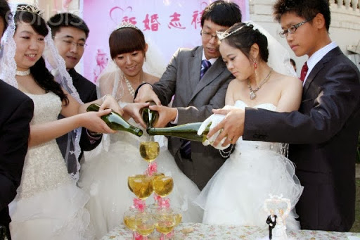 Premier mariage collectif chinois en Algérie