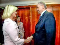 Sellal reçoit la première dame de la République de Serbie Dragica Nikolic