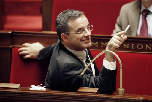 Un ancien ministre français provoque les Algériens à la veille du 1er Novembre