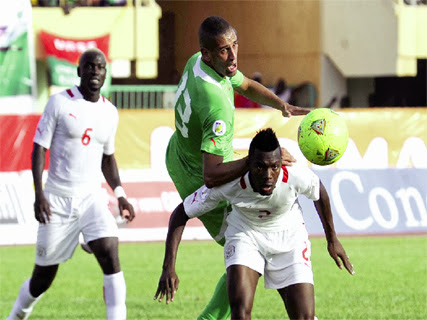 Un arbitre de Zambie, un assistant du Mozambique et c’est la discorde