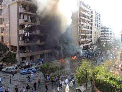 23 morts dans un attentat visant l’ambassade d’Iran au Liban, Téhéran accuse Israël