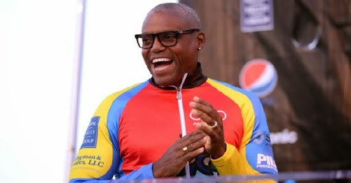 Carl Lewis attendu aujourd’hui à Alger